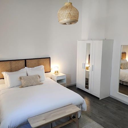 Hibiscus Comfort Stay Quartu Sant'Elena Eksteriør billede