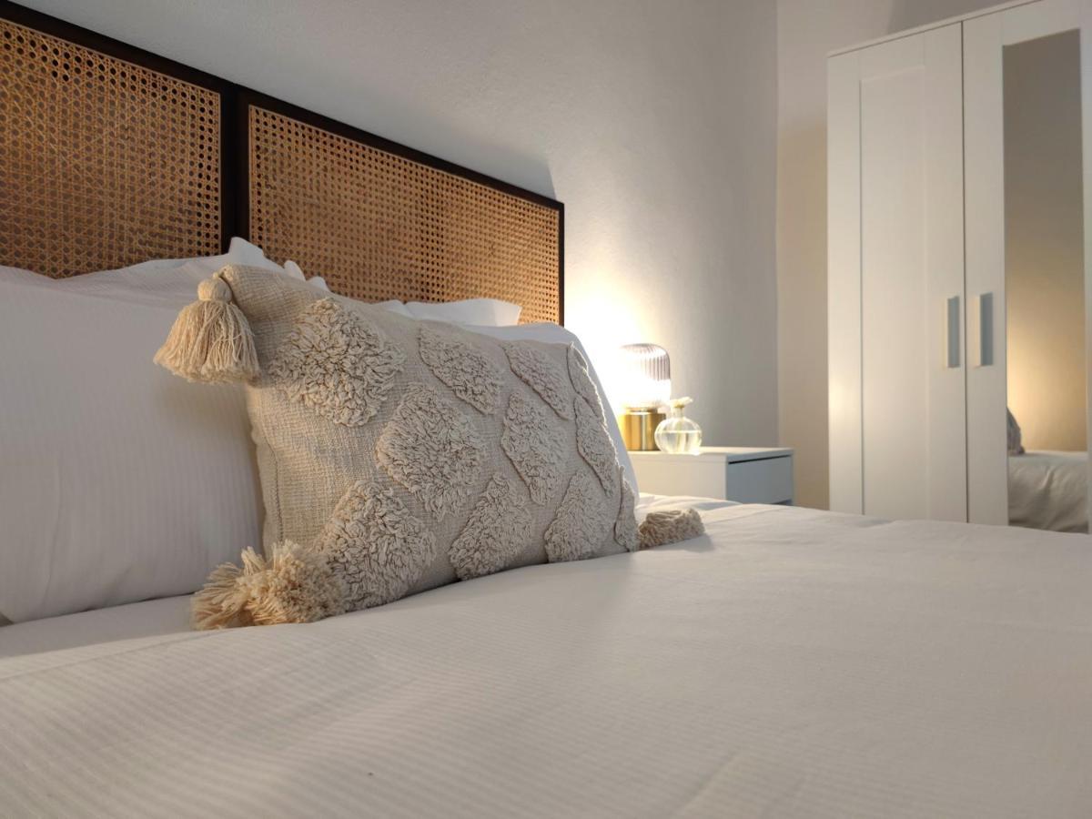 Hibiscus Comfort Stay Quartu Sant'Elena Eksteriør billede